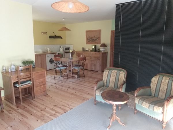 studio 45m2 à la campagne, à 20 mns du centre du Puy en Velay