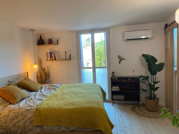CHARMANTE MAISON VIGNERONNE avec jardin et garage