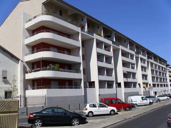 La maison de Jim's Bijou Nimes Apartment