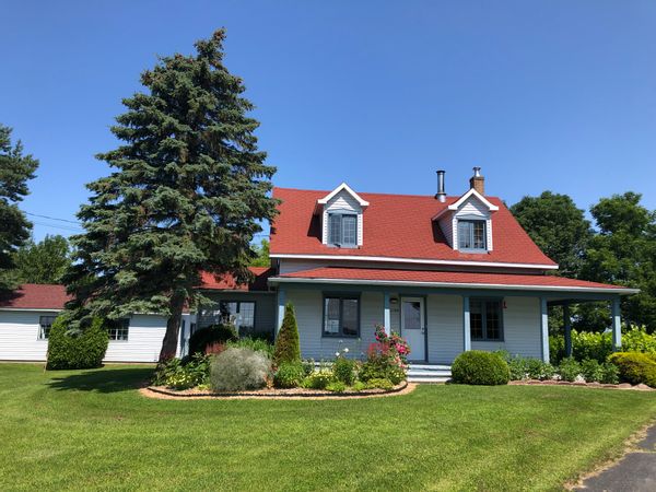 Maison de campagne au bord du fleuve