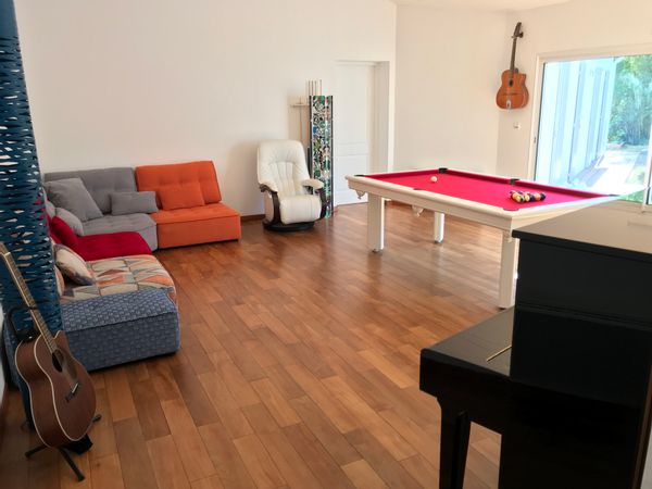 Belle maison 4 chambres avec jardin proche des plages et de la forêt
