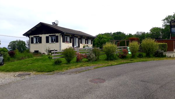 Maison simple mais chaleureuse - Village entre Annecy et Aix les Bains