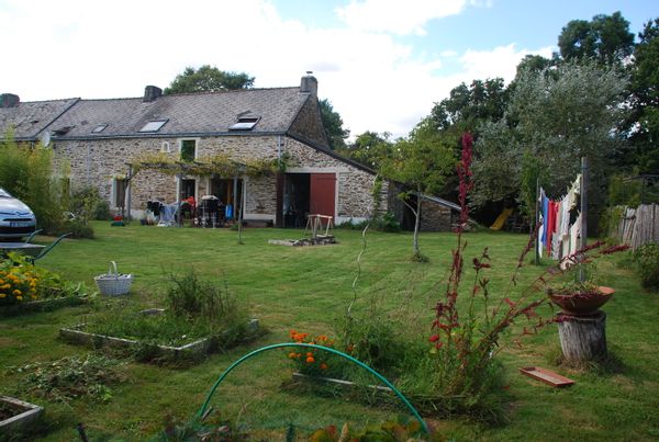 Au calme à la campagne chez Claire et Guillaume