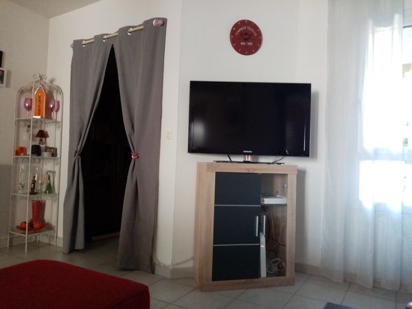 Entre mer et montagne, proche de l'Espagne.