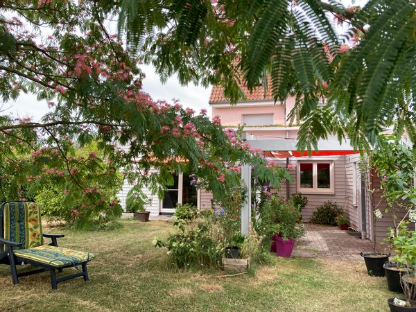 Maison avec grand jardin à Strasbourg, très bien située