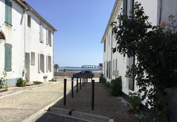 Maison rénovée près du port