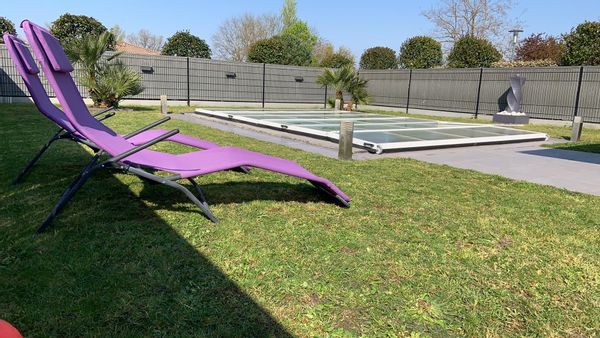 maison avec jardin et piscine proche de bordeaux Nice house with garden and pool