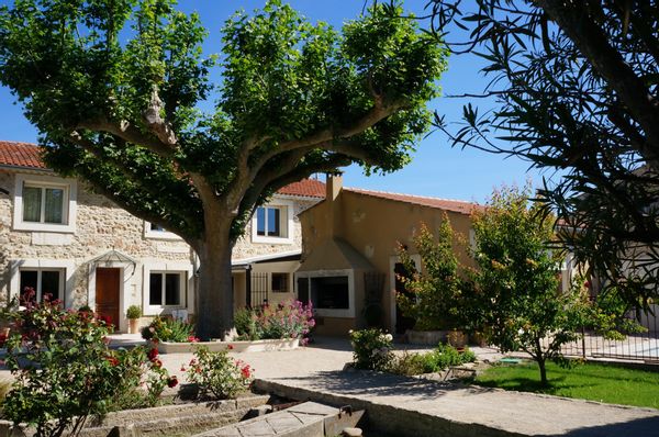 Maison familiale au cœur de la Provence