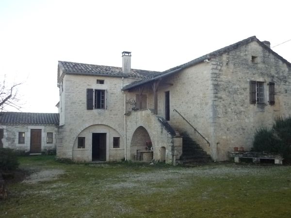 Maison pierres blanches
