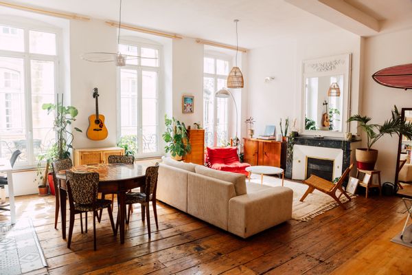 Appartement doux 2 chambres au cœur de Bordeaux, charme de l'ancien.