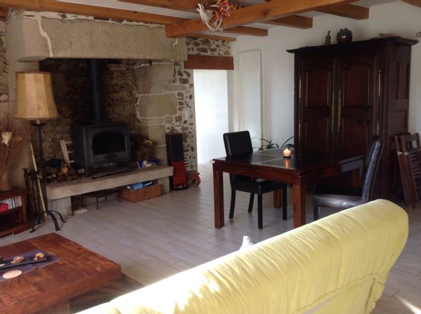 Maison proche de Dinan, 15’ de St jacut de la mer, 25’ de Dinard, 30’ de St. Malo, 40’du cap frehel, 45’ du mont St. Michel. France