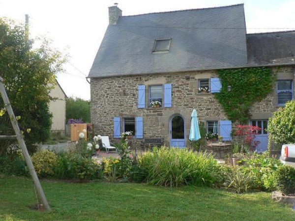 Maison du 17ème en campagne et proche de la mer