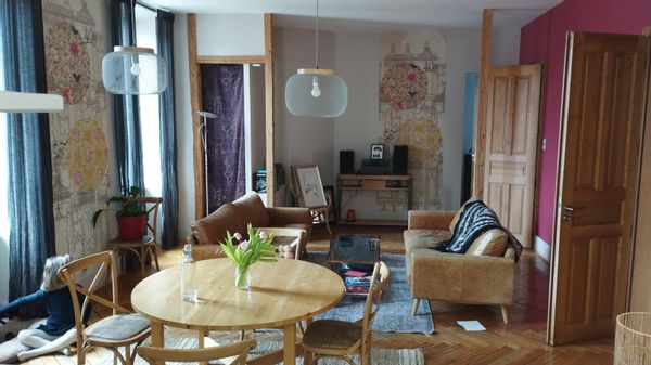 Bel appartement ancien à Haguenau, proche Strasbourg et Vosges du Nord.