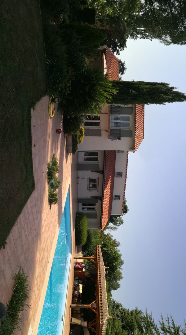 Grande maison avec piscine à 20mn de Toulouse