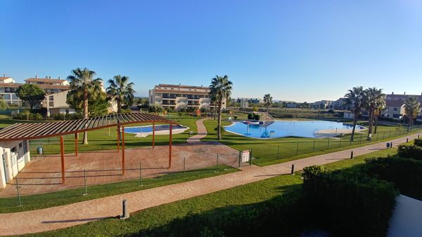 La maison de Paula, Carlos & Mónica