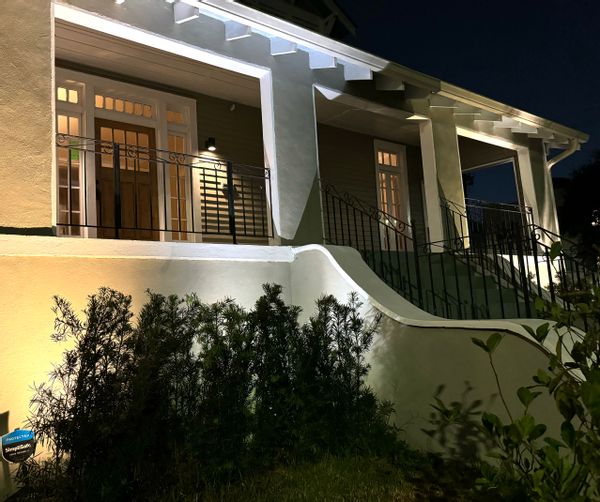 La maison de juan and Ann