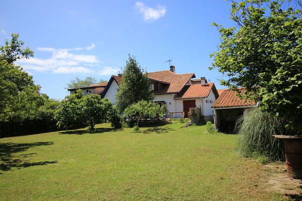 La maison d'Agnes et Mathieu (cherchon échange Sud Est/ Provence/Lubéron/ Gard pour été 2024 !)