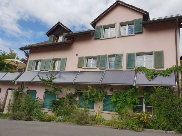 Grande maison individuelle avec jardin, jardin d'hiver, terrasse et loft
