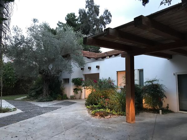La maison de Bueno Family