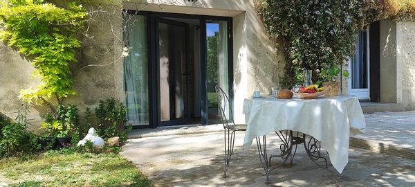 Chez Delphine et Alex, studio au calme en Provence