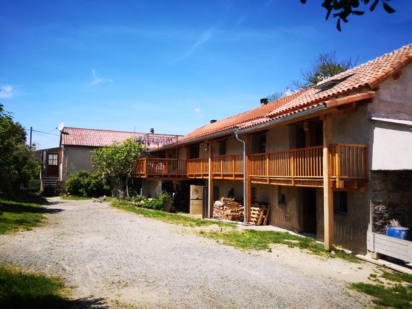 La maison de Jean-Yves, Jeannie et leurs enfants