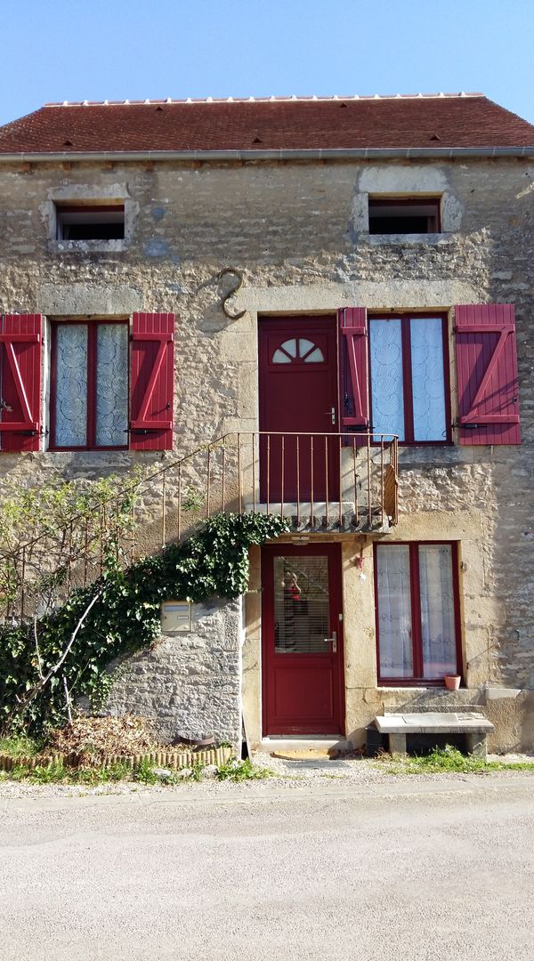 Maison de charme en Bourgogne dans un petit village de campagne