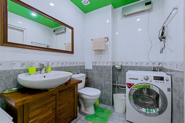 Heart of the city center location of Saint-Petersburg: cozy townhouse!