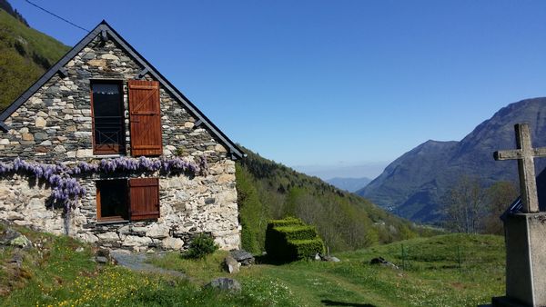 So de Pepi : bergerie dans les Pyrénées
