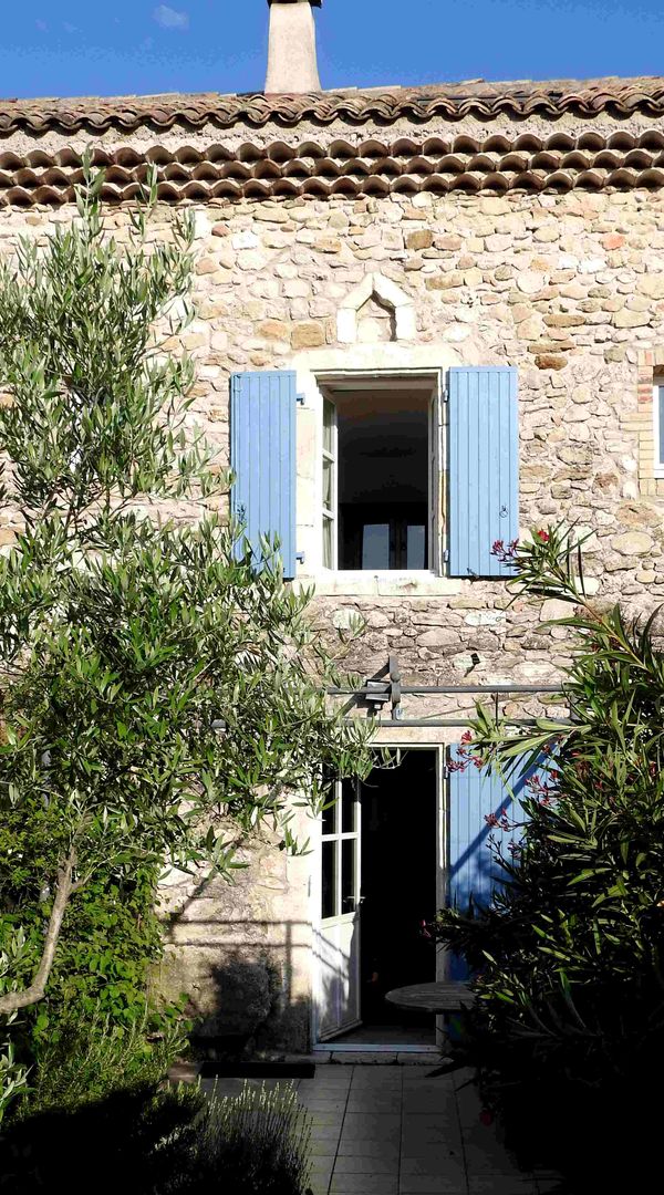 Mas en Drôme provençale avec piscine collective