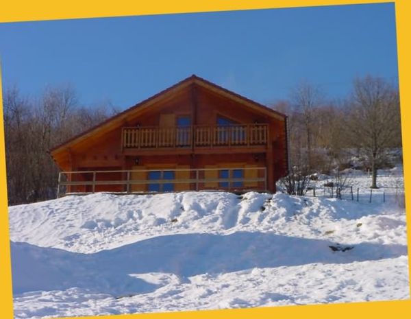CHALET A LA MONTAGNE