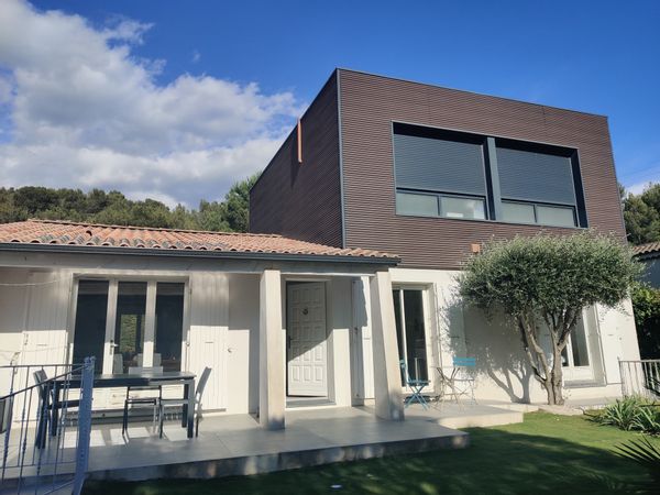 Villa avec piscine à la sortie de Marseille (Côte bleue)