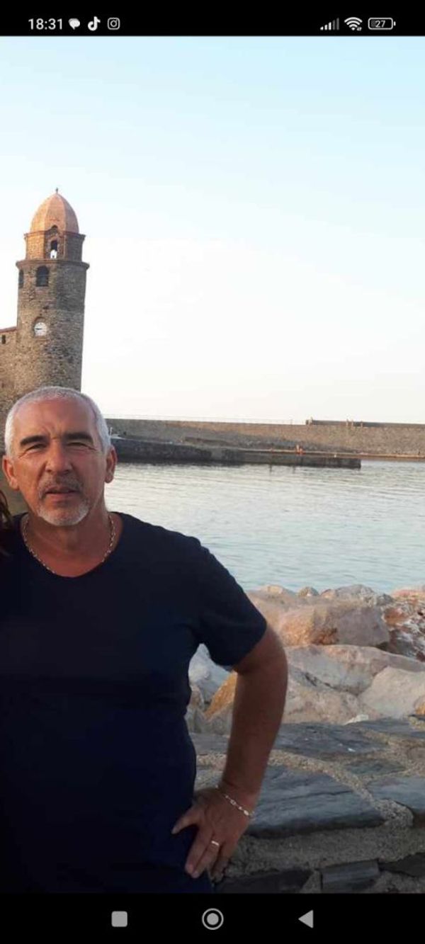 Urgent je recherche un appartement à Marseille proche parc Borély pour 3 personnes du 4 /9 juillet