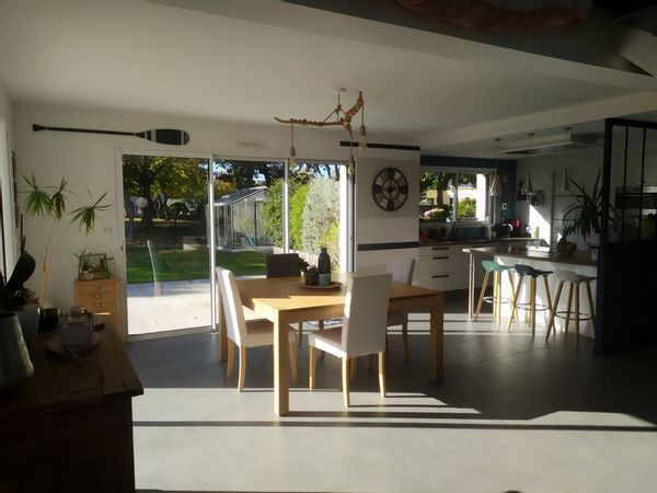 Maison lumineuse ambiance mer