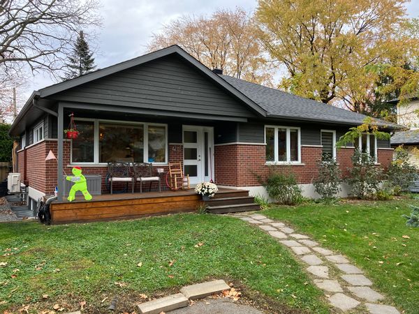 Été 2026 : disponible contre Guestpoints / Grande maison familiale à 10 minutes de Montréal