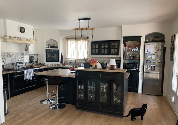 Belle maison provençale entre Avignon et Chateauneuf-du-Pape.