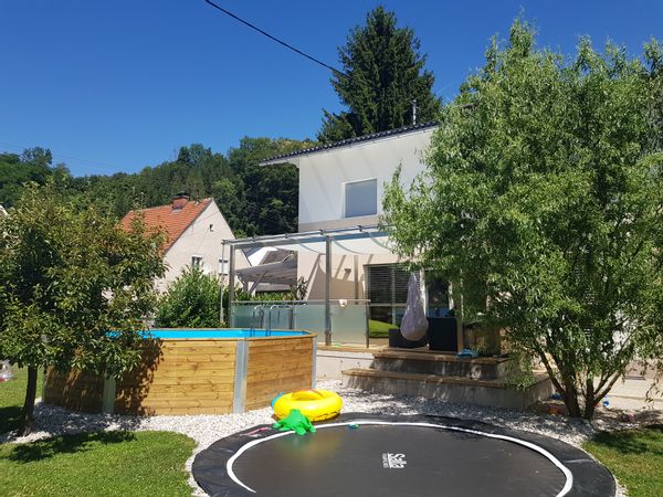 La maison de We Are Family