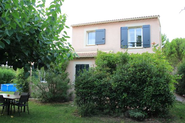 Maison avec jardin et piscine dans le Luberon