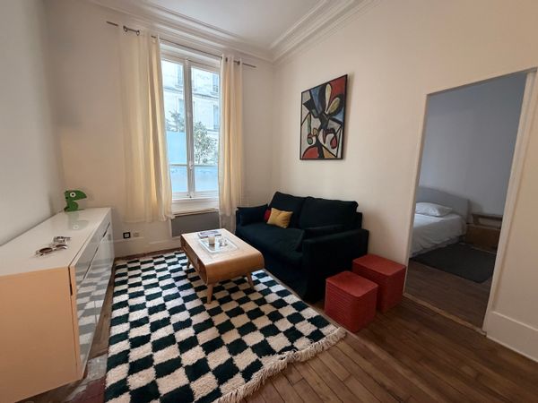 Paris 6e, Saint-Germain, Luxembourg, Bon Marché. 1 chambre, 4 couchages, emplacement exceptionnel.