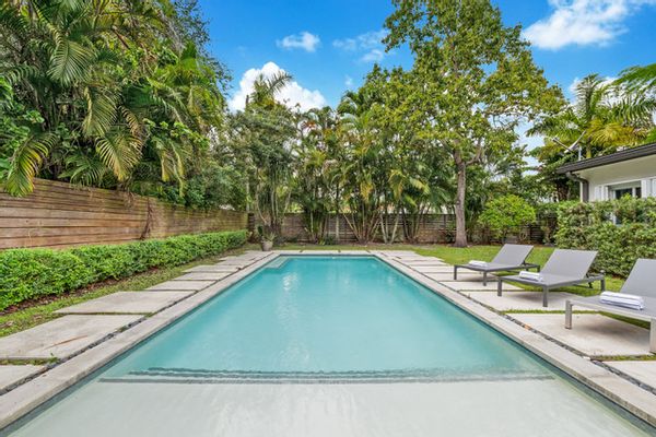 Tropical Oasis in Miami - NO SUMMER REQUESTS