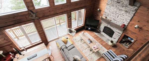 Le charmant chalet du lac Léon-  POUR FAMILLE SEULEMENT