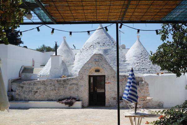 Authentique Trullo, pas d’échange en JUILLET - AOÛT- maison de vacances Puglia