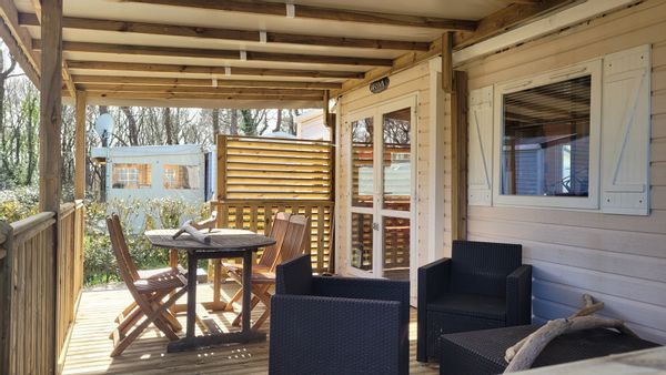 Joli Mobil home 2 chambres dans les Landes, proche océan et lac. Pas d’échanges en été.