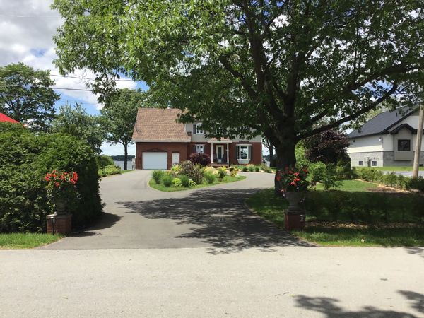 La maison à Venise-en-Québec, 4 jours minimum.