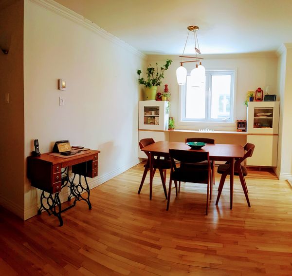 Maison chaleureuse en face d'un parc et proche de toutes les commodités