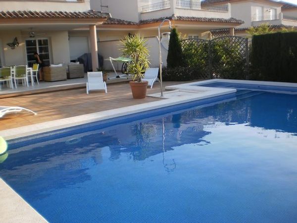 La maison de Jean claude et Nadine ( indisponible en juillet août )