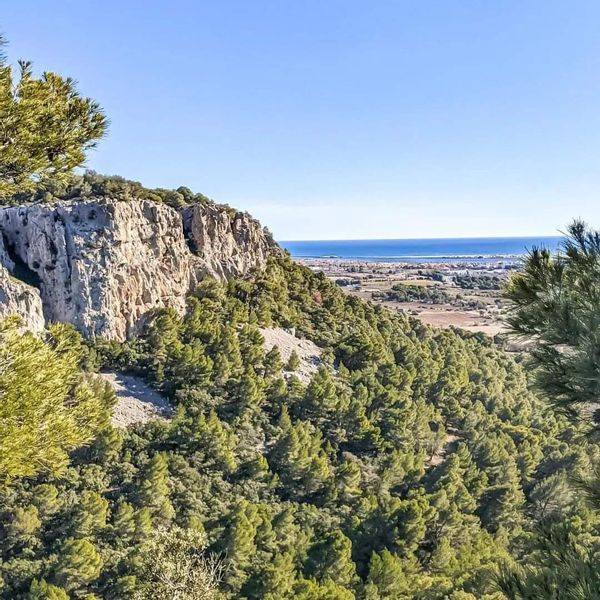 Maison proche de Narbonne et des plages au pied de la Clape