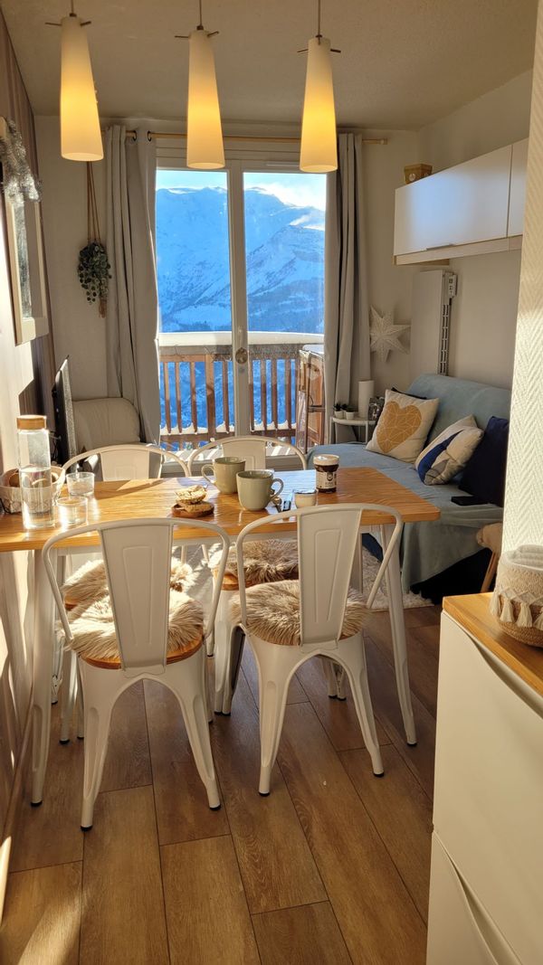 Auris, domaine de l'Alpe d'Huez, balcon en Oisans
