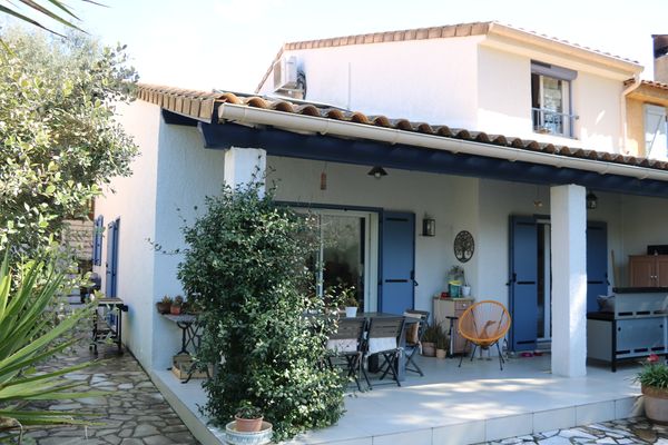 Villa au sein d’un grand domaine boisé à Grasse « capitale des parfums ».