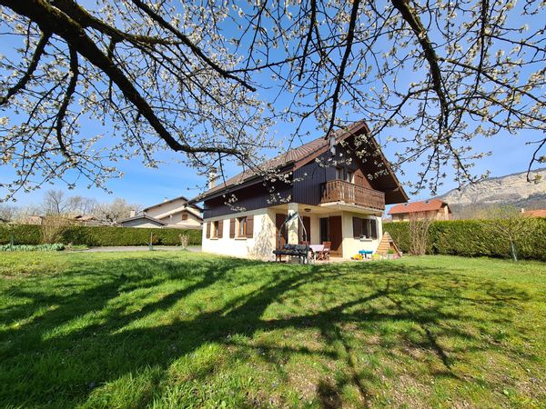 Maison 6 personnes, base idéale pour découvrir les Alpes : Genève, Annecy & Chamonix à proximité