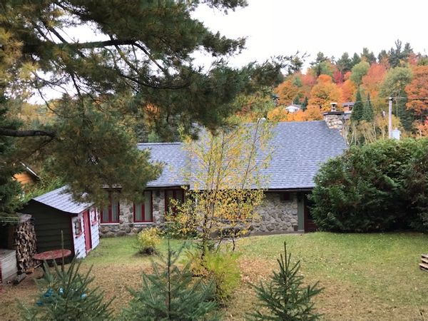 Chalet au bord de l'eau \ Tranquillité assurée